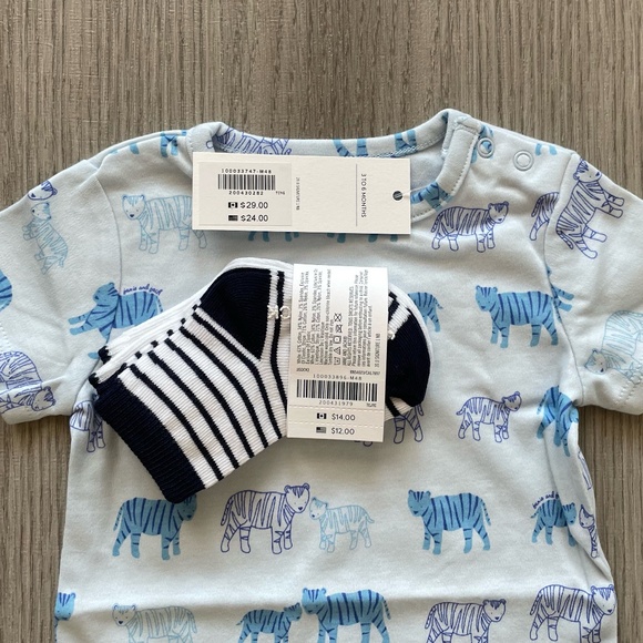 NWT Janie and Jack Animal Print Short Sleeve Onesie & Animal Socks Blue 3-6 M - Picture 12 of 13